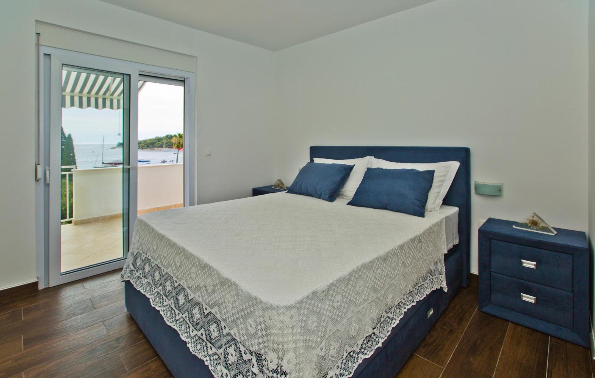 Apartments Grgo Хвар Екстер'єр фото
