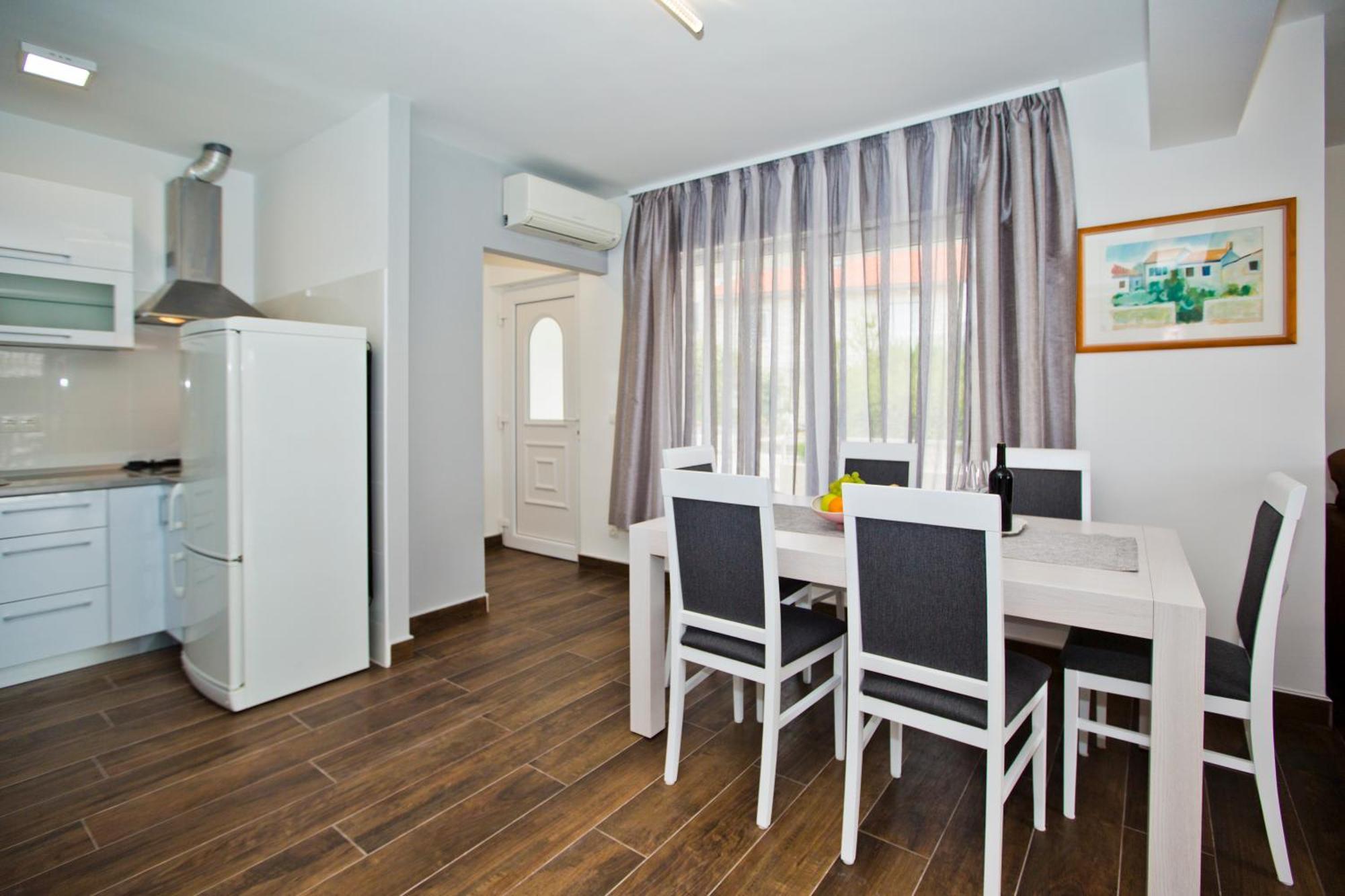 Apartments Grgo Хвар Екстер'єр фото