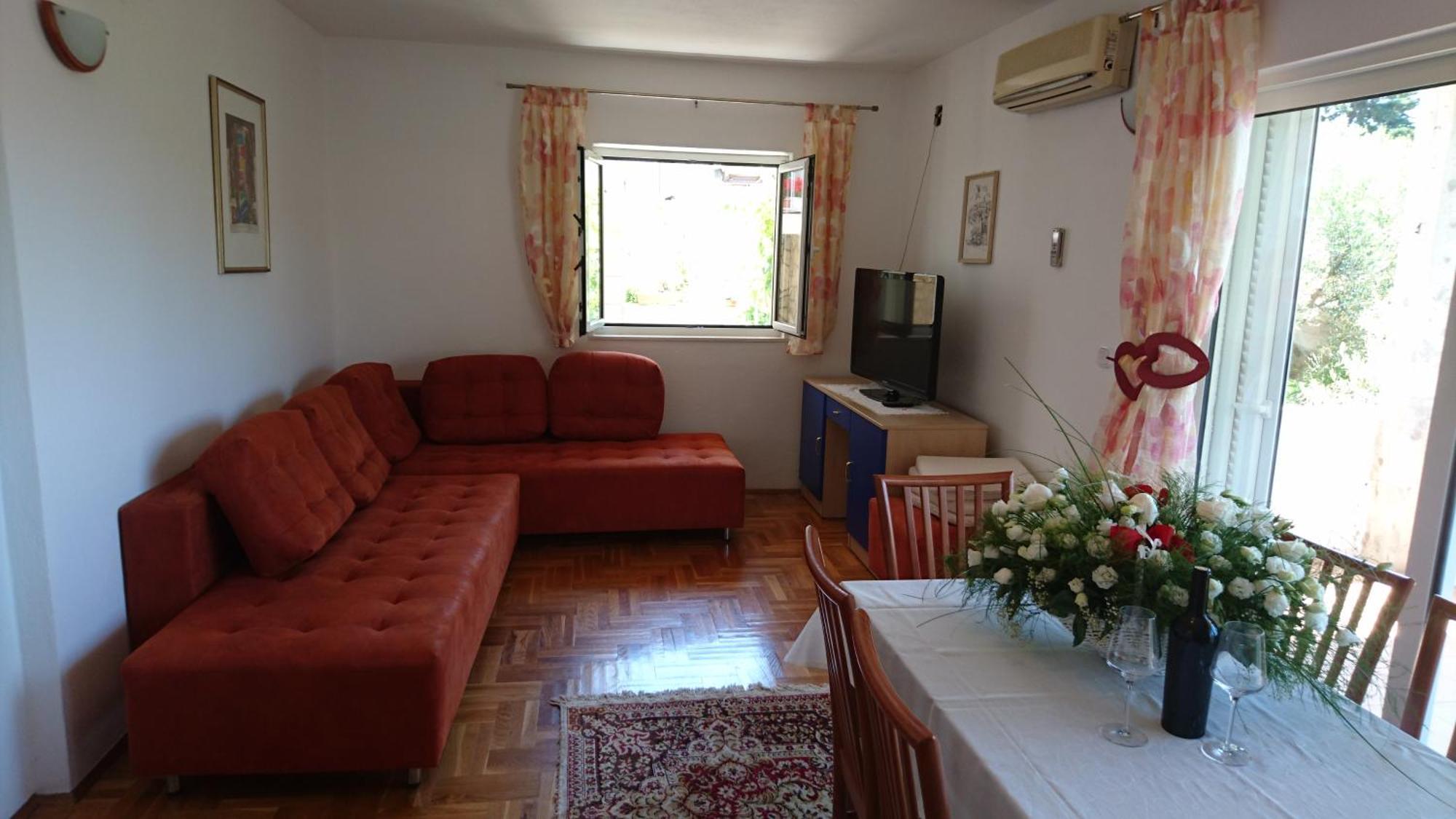 Apartments Grgo Хвар Екстер'єр фото